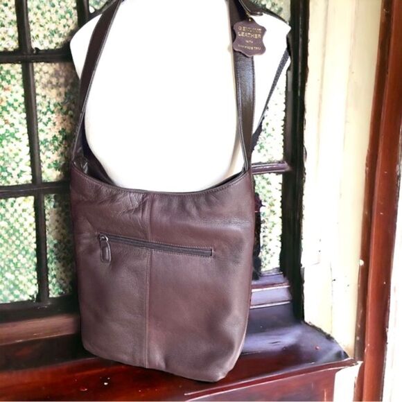 Soft Leather Shoulder Bag in Chocolate Brown l Gold Hardware Medium l Tassel EUC - Picture 5 of 13